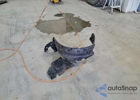 2013 Nissan Rogue S z USA, uszkodzony, nr VIN JN8AS5MV7DW635581